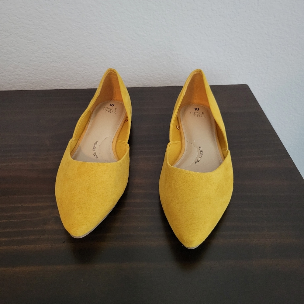 Cute ballet shoes.  New condition.